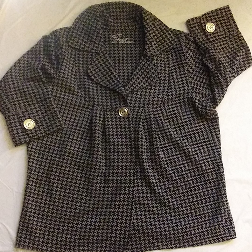 Soft by Avenue Black & Grey Jacket